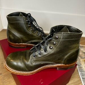 Women’s Green Leather Boots